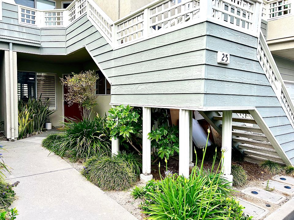 1st image of 25 Baywood #43