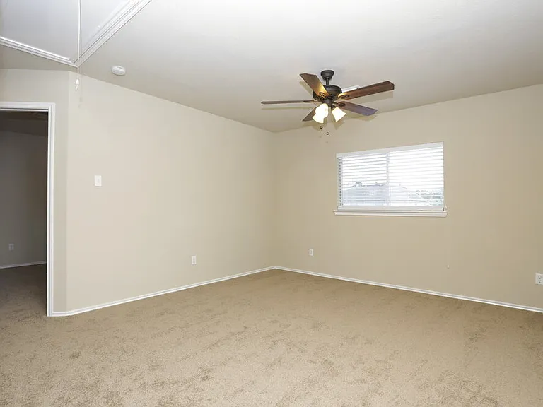 5219 Caymus Dr — Photo 9
