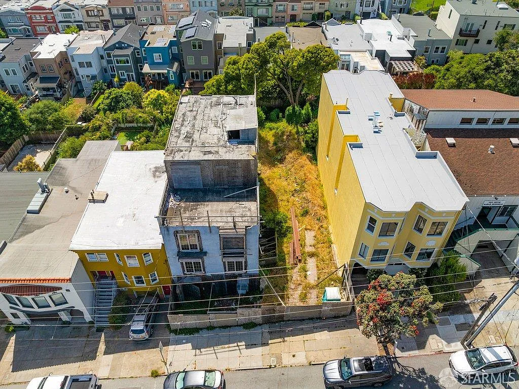 19 Wood St - Photo 6