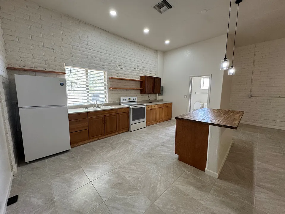 13630 W Sundance Trl
