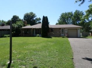 6023 Lyndale Ave N, Brooklyn Center, MN 55430