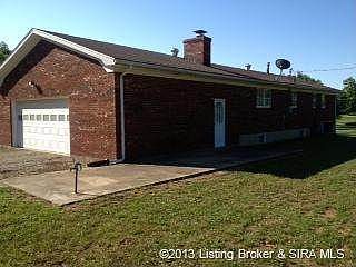 2nd image of 2635 N Highway 11 SE