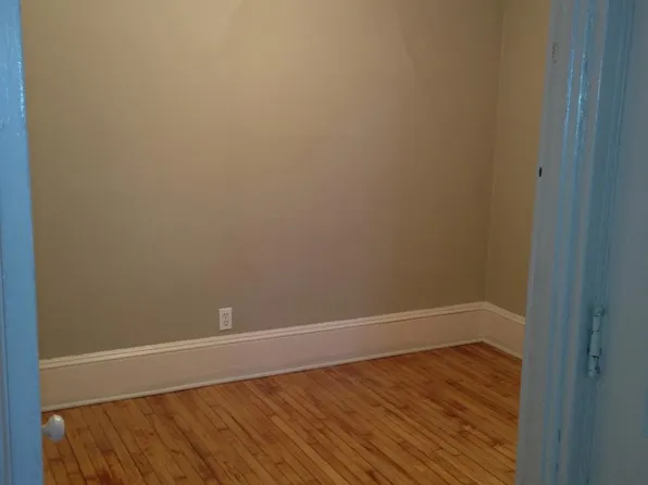 3440 N Booth St, Milwaukee, WI 53212