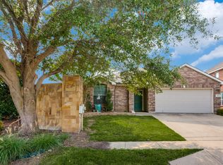 1244 Hickory Bend Ln, Fort Worth, TX 76108