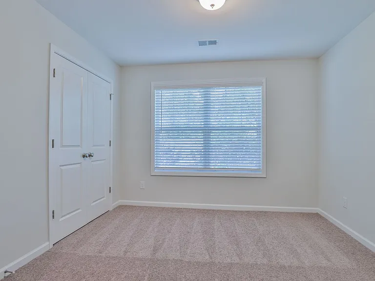 764 Shull St — Photo 11