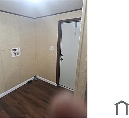 906 Oak St — Photo 10