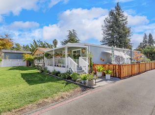 211 Apple Ln, Rohnert Park, CA 94928