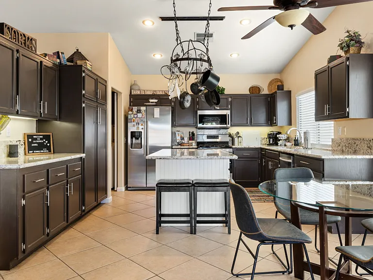 79150 Desert Stream Dr — Photo 6