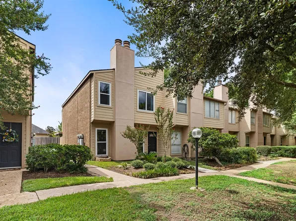 1500 Sandy Springs Rd APT 22, Houston, TX 77042