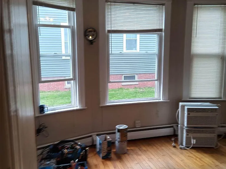 50 Dana Ct #1 — Photo 2