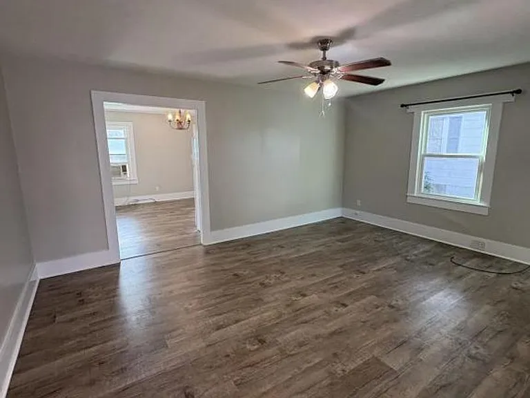 1270 People St NE — Photo 7