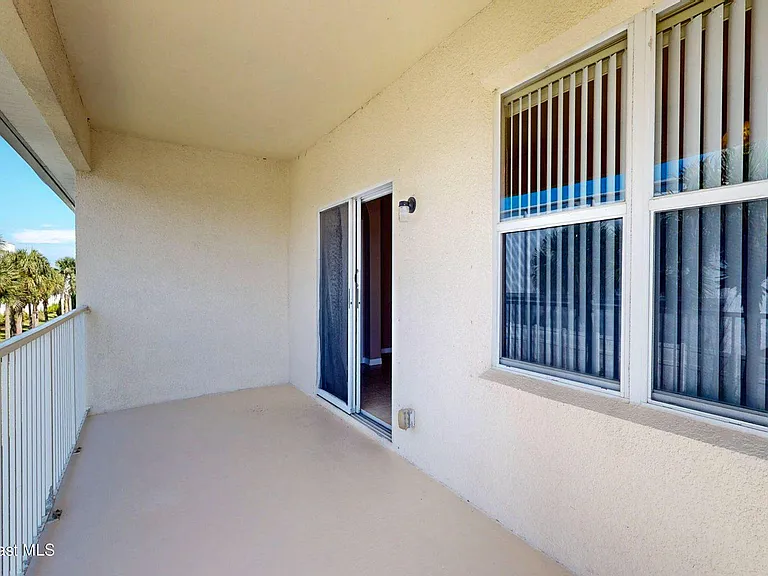 916 Ocaso Ln #206 — Photo 4