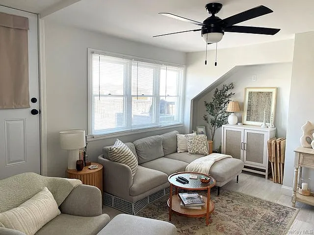 128 Roosevelt Blvd — Photo 8