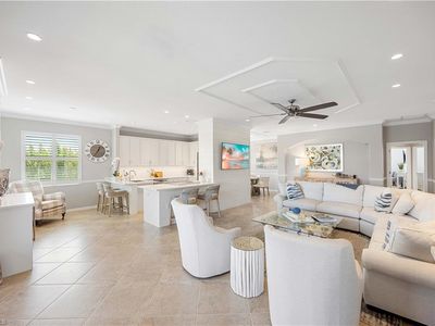 9118 Prima WAY #202, Naples, FL, 34113