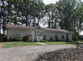 497 Richard St, Quincy, MI 49082