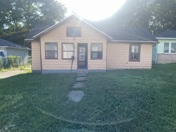 601 N Lafayette Ave, Marshall, MO 65340