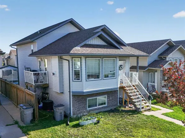 11212 A S 75a Ave, Grande Prairie, AB T8W 0G5