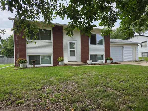 208 Broadmoor Dr, Norfolk, NE 68701