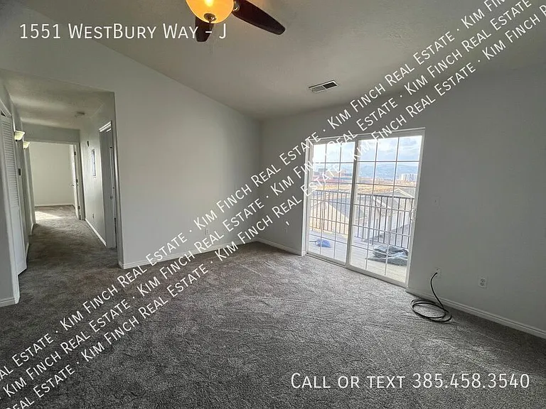 1551 Westbury Way #J — Photo 21