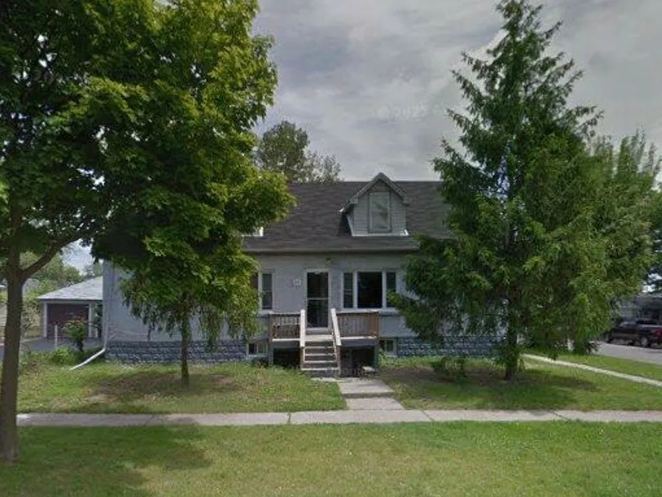 99 Beatrice St #A