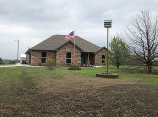 3 Greenfield Dr, Shawnee, OK 74801