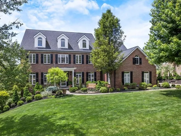 210 Chesapeake Dr, Gibsonia, PA 15044