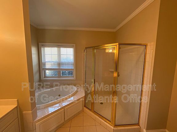 5th image of 234 Stonington Dr