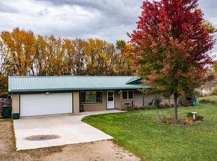 804 S River Rd, Fremont, WI 54940
