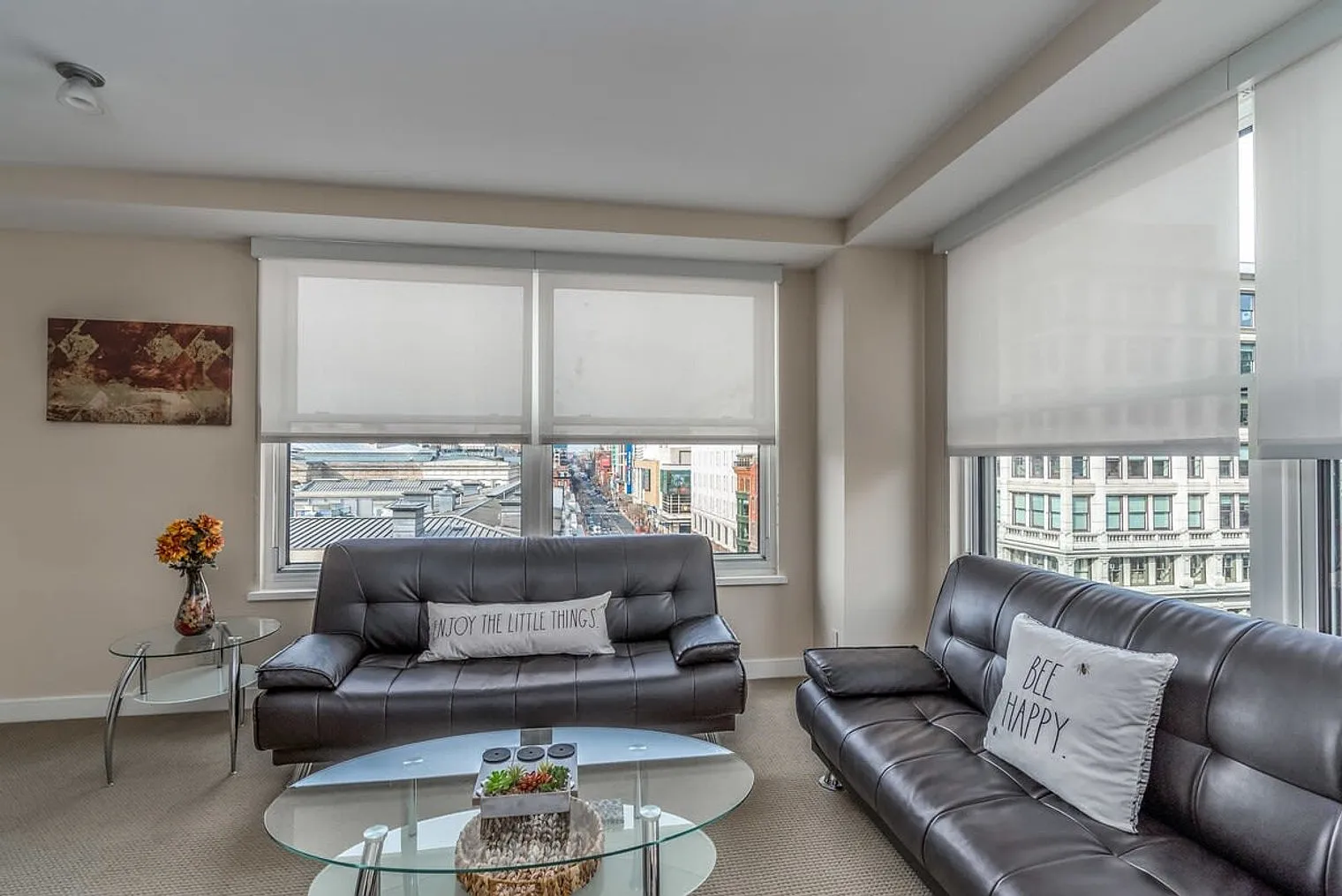 1 bed, 1.0 bath, 1044 sqft, $8,044 — Photo 1