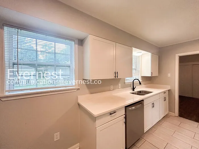 1707 Cherry Rd — Photo 8