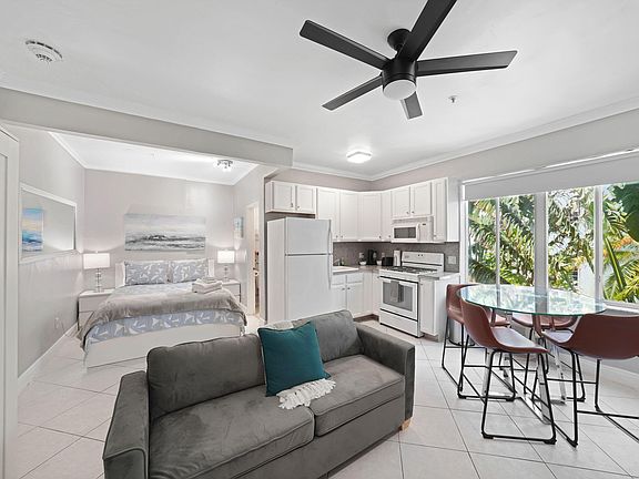 3rd image of 3710 Collins Ave #N-304