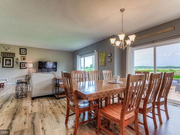 5th image of 24281 Holm Oak Ave