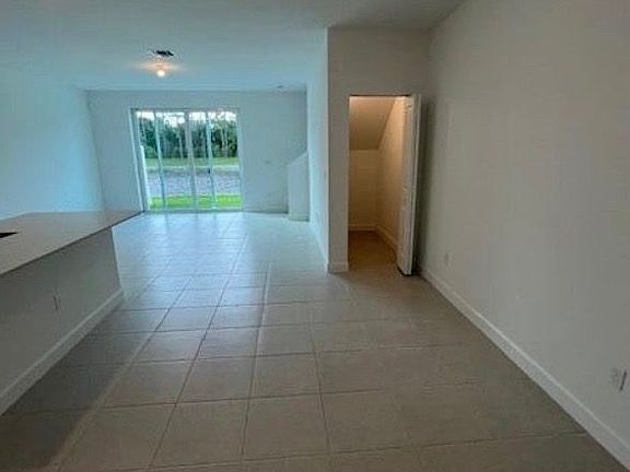 5th image of 5355 Flannigan Way