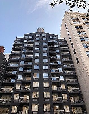 5th image of 144 W 23rd St APT 7B