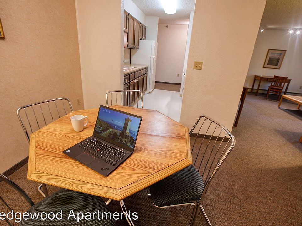 1st image of 405 Wedgewood Dr #2536