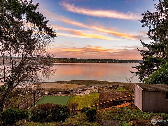 2nd image of 14130 Sandy Hook Road NE