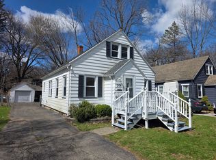 304 Bakerdale Rd, Rochester, NY 14616