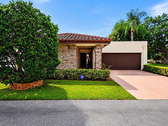 2nd image of 6906 Palmar Court
