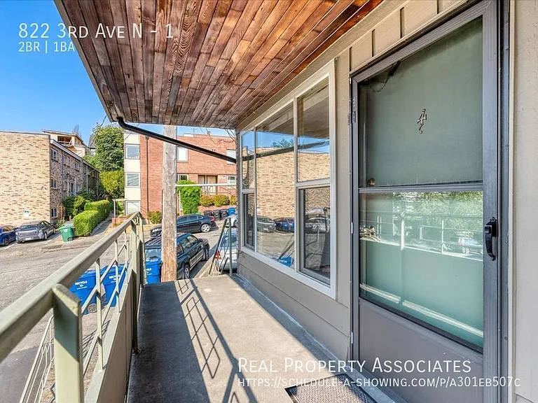 822 3rd Ave N #1 — Photo 37