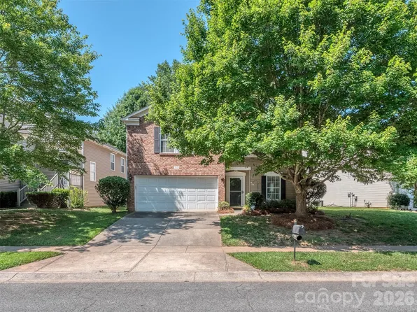 7829 Ponderosa Pine Ln, Charlotte, NC 28215
