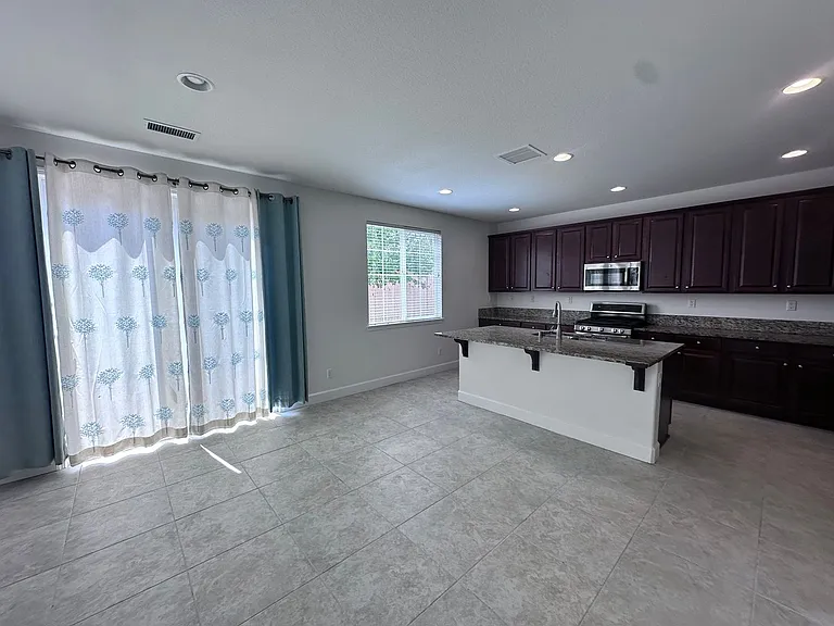 10735 Ridgebrook Dr — Photo 13