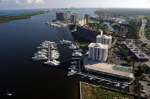 2nd image of 1200 Marine Way APT D5