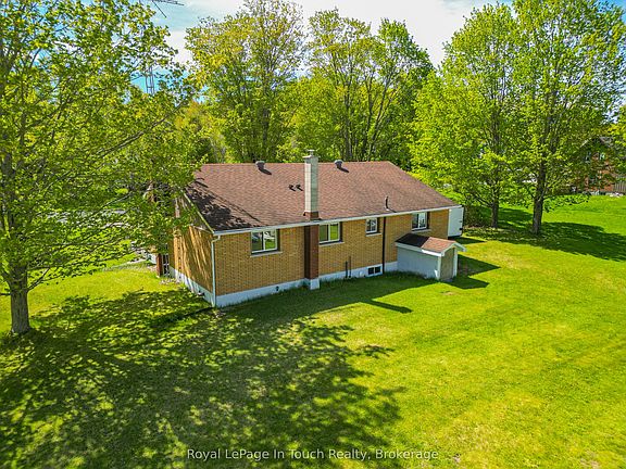 4th image of 859 Cedar Point Rd