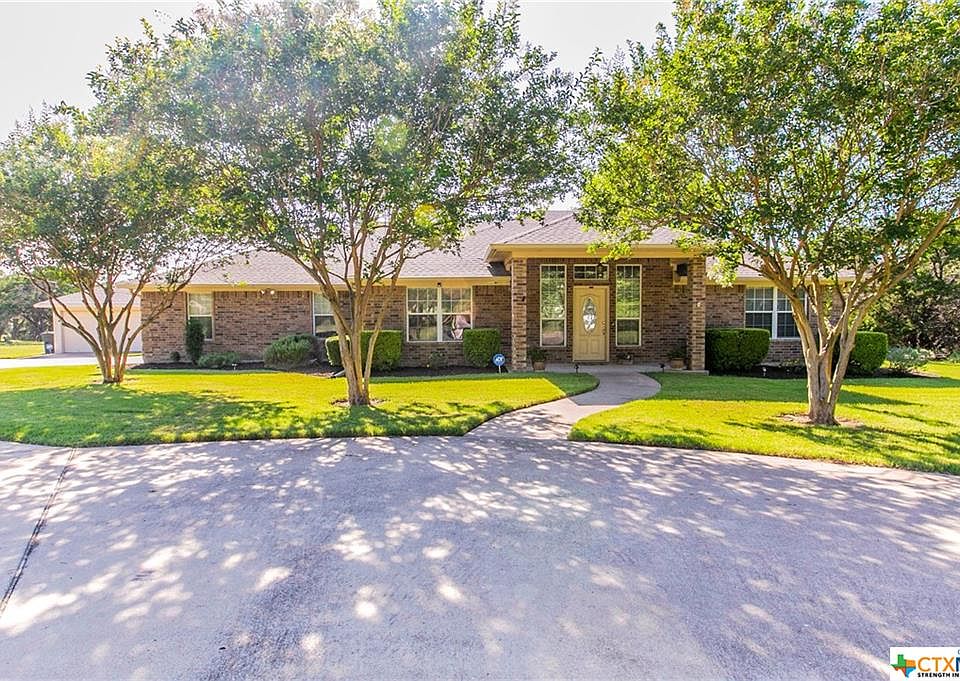 1st image of 29 Stirrup Dr