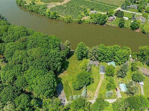 2nd image of 230 Button Shores Rd