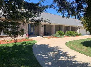 2463 E Squire Rd, Marthasville, MO 63357