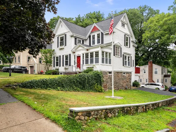 103 Hollis Ave, Braintree, MA 02184