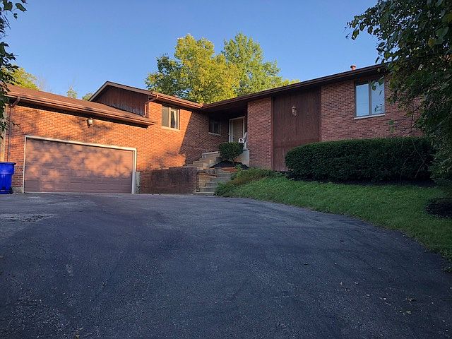 Large ranch 3600sq ft finish