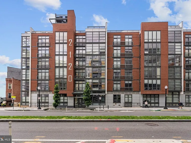 2120 Vermont Ave NW #7 — Photo 1