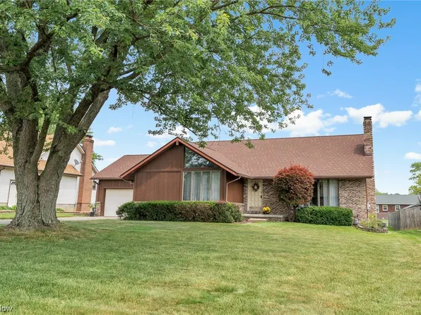 106 Creed Cir, Campbell, OH 44405